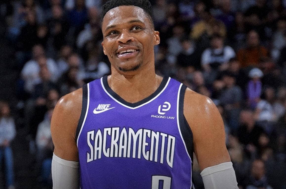 梅开二度助国米终结连败，劳塔罗当选与比萨一役全场最佳（劳塔罗独中两元助国米止住连败，对阵比萨一战荣膺全场最佳）