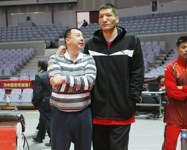 足球赛场上，落后不是借口，实力才是王道（足球场上，落后不找借口，实力说话）