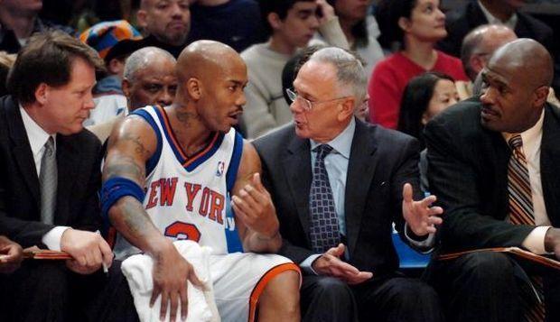 西海岸投资人：今年花销1.2-1.5亿，如能股改会解决很大压力（西海岸投资人称：今年支出1.2-1.5亿元，若推进股改可大幅缓解压力）