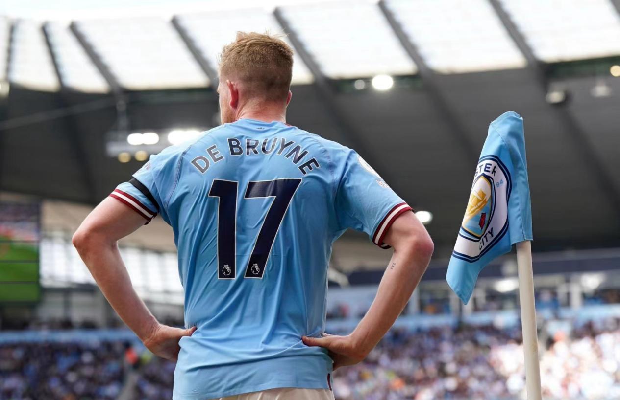 意足协主席：加图索和球员们并非很差劲，意大利能晋级世界杯（意足协主席：加图索与球员表现不差，意大利有望晋级世界杯）